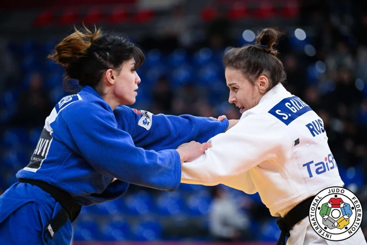 Kocaeli&rsquo;nin altın kızı, Tuğ&ccedil;e Beder şampiyon!