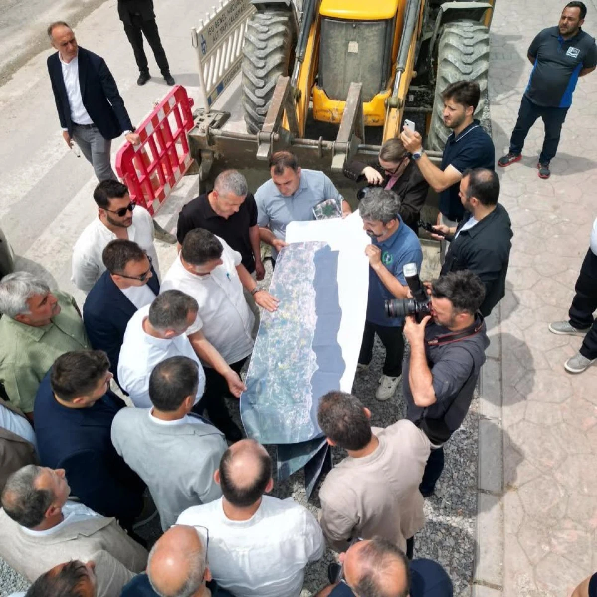 Kocaeli&rsquo;nin altyapısı bir u&ccedil;tan  diğer uca yenileniyor
