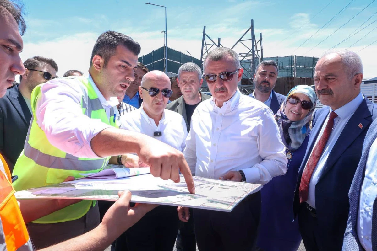 &ldquo;Kocaeli&rsquo;nin her noktasında vatandaşlarımız i&ccedil;in &ccedil;alışıyoruz&rdquo;