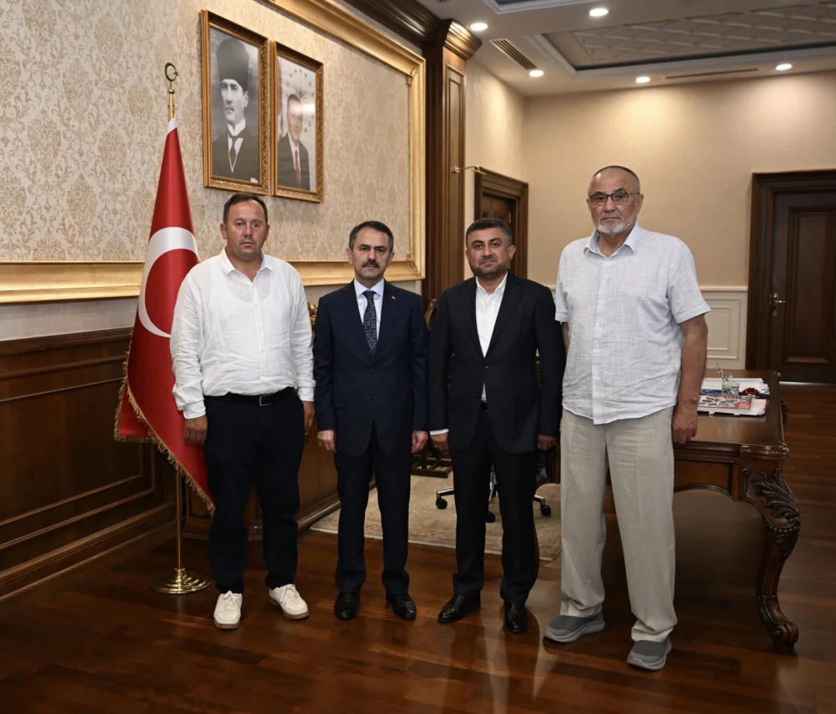 K&ouml;rfez Cuma Mahalle Muhtarı İbrahim Sadun&rsquo;dan, Vali İlhami Aktaş&rsquo;a Davet