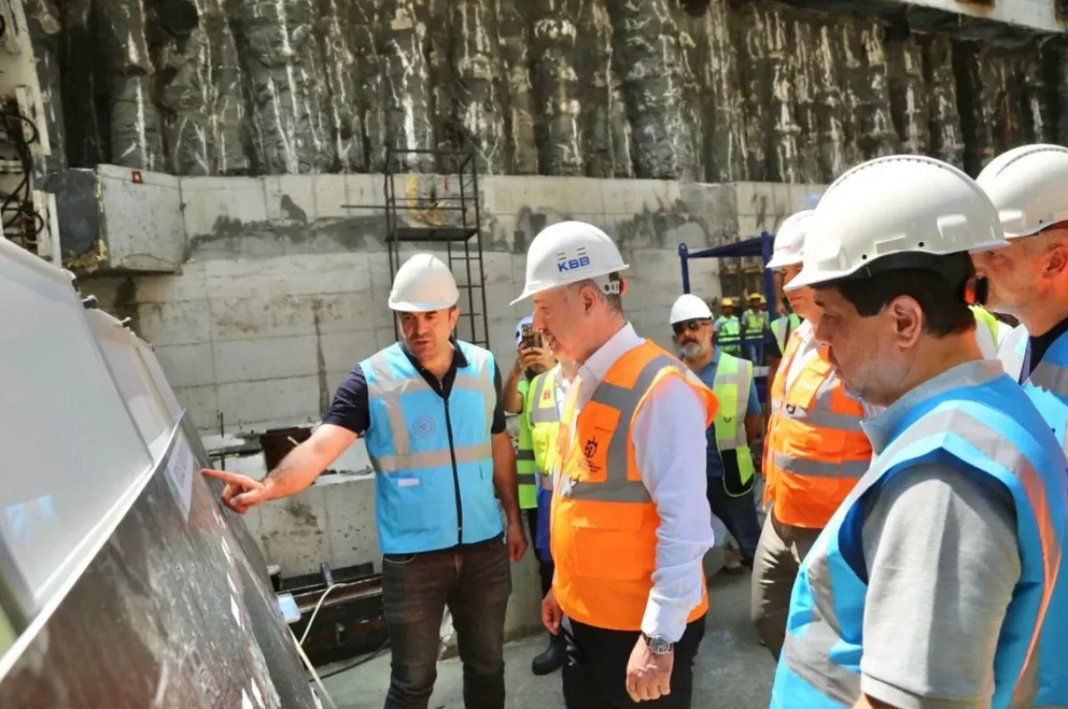 Körfezray Metrosu için dev köstebekler geldi