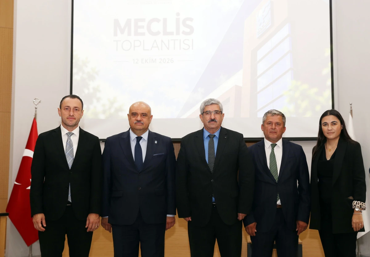KOTO&rsquo;da H&uuml;seyin Gezer yeniden Meclis Başkanı se&ccedil;ildi