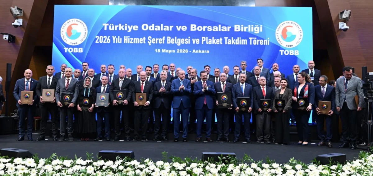 KOTO&rsquo;nun gurur g&uuml;n&uuml;: Genel Sekreter Anlıpak&rsquo;a TOBB Hizmet Şeref Plaketi