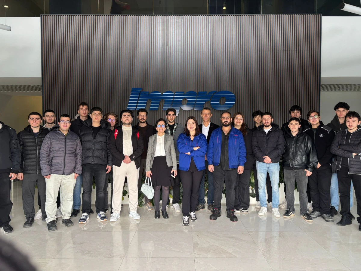 KO&Uuml; HEREKE ASIM KOCABIYIK MYO CENGİZ MAKİNA'YI ZİYARET ETTİ