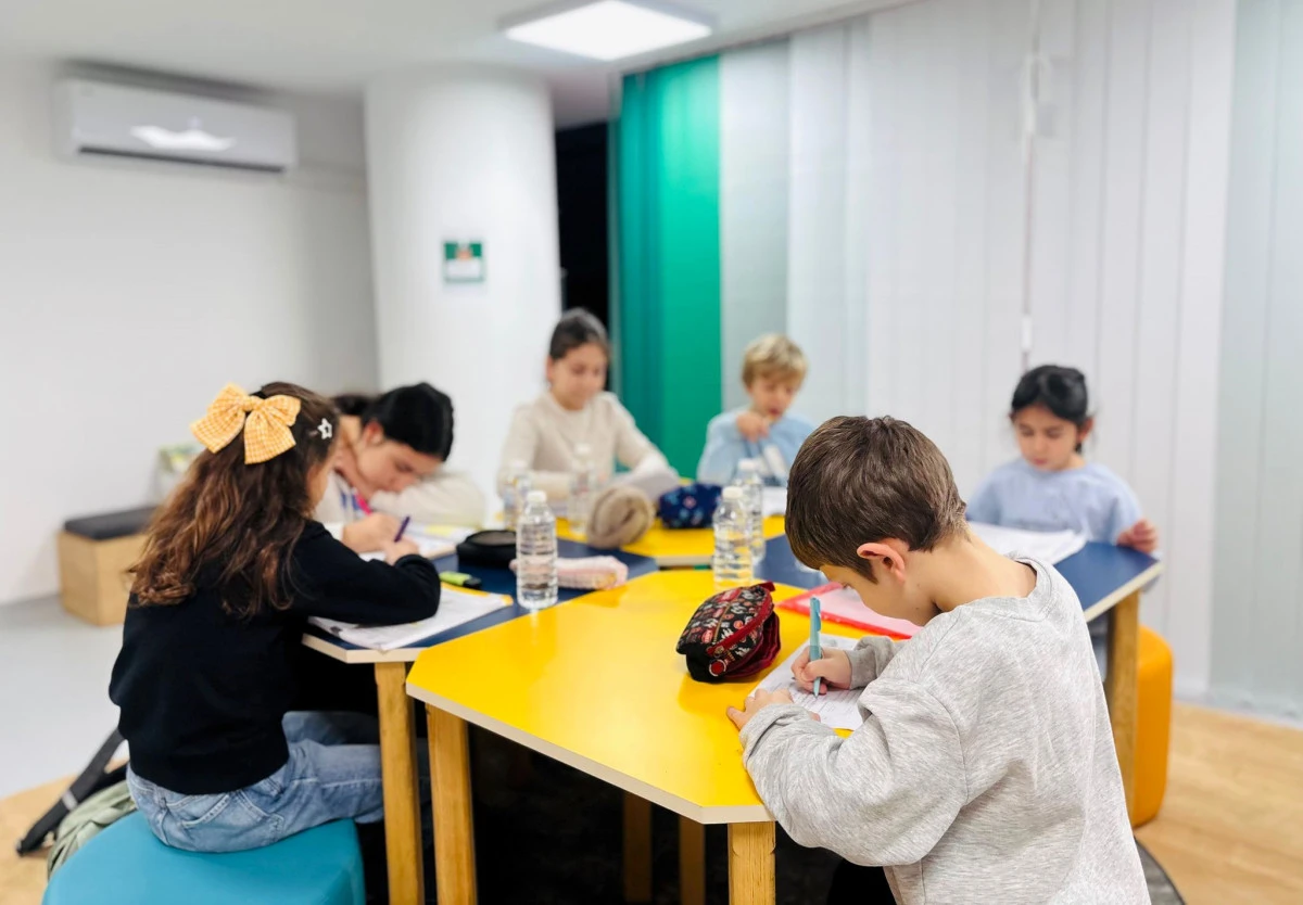 K&uuml;t&uuml;phaneler yarıyıl tatilinde cıvıl cıvıl