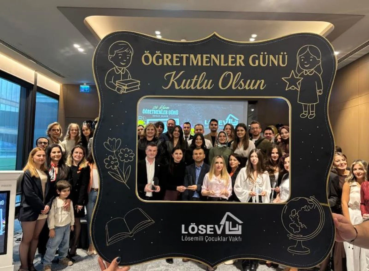 LÖSEV’DEN ÖĞRETMENLER GÜNÜ KUTLAMASI  Türkiye Genelinde Birlik, Dayanışma Ve Umut Buluşmaları Yapıldı