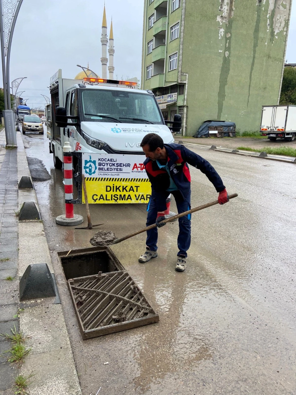 Mazgallar tek tek temizleniyor