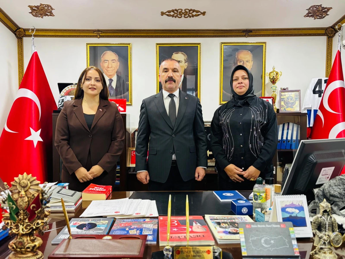 MHP Dilovası KA&Ccedil;EP&rsquo;te Bayrak Değişimi: Yeni Başkan Ceylan Demir