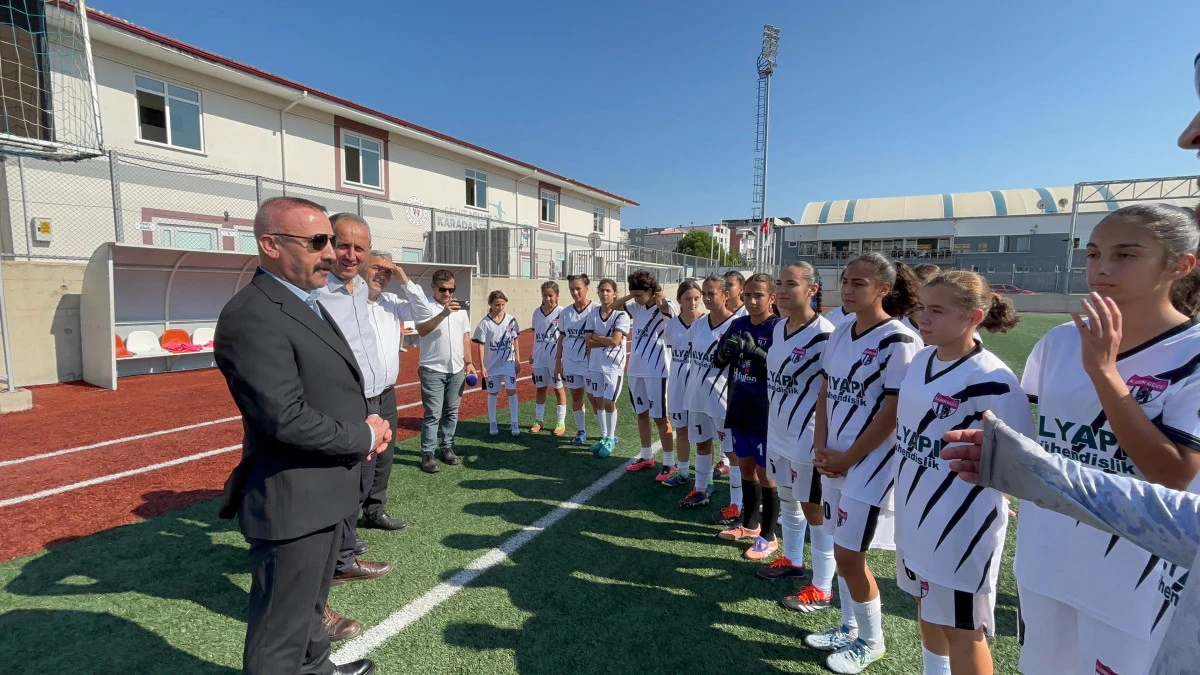 MHP Dilovası&rsquo;ndan Gen&ccedil; Kızlara Tam Destek