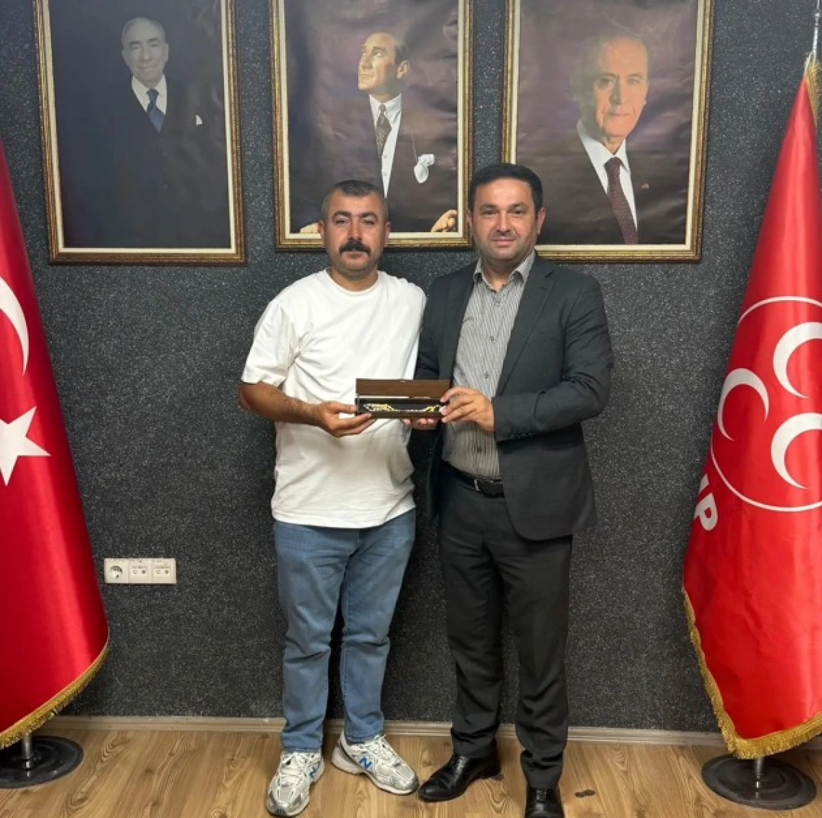 MHP Gebze İl&ccedil;e Başkanı Ali Yalsız'a Hayırlı Olsun Ziyareti