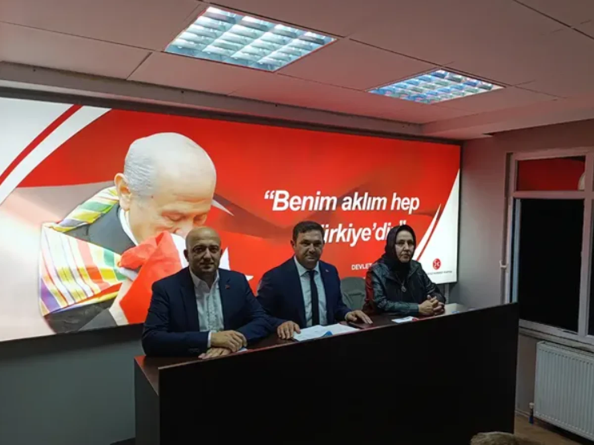 MHP Gebze&rsquo;de Haftalık Y&ouml;netim Kurulu Toplantısı Ger&ccedil;ekleştirildi