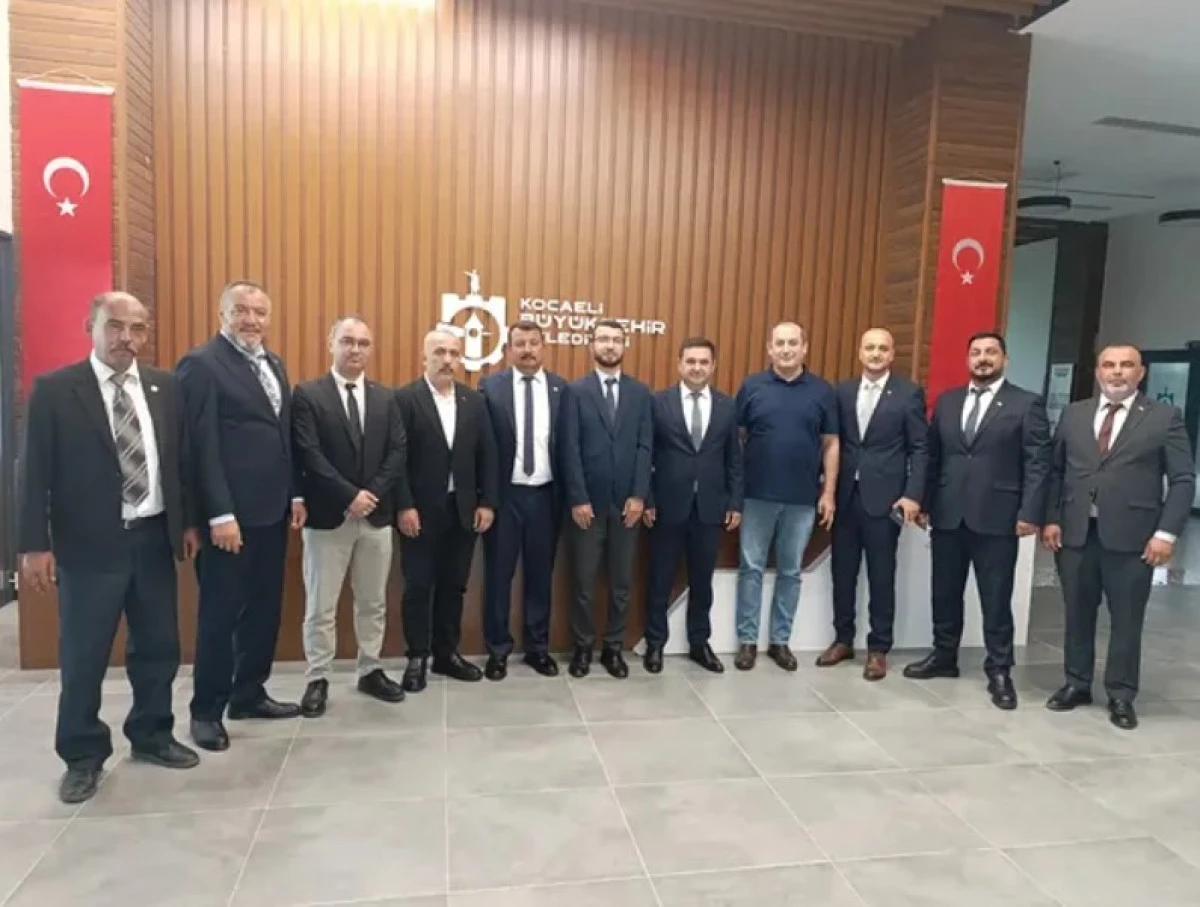 MHP Gebze&rsquo;den Celalettin Yaylak&rsquo;a Ziyaret