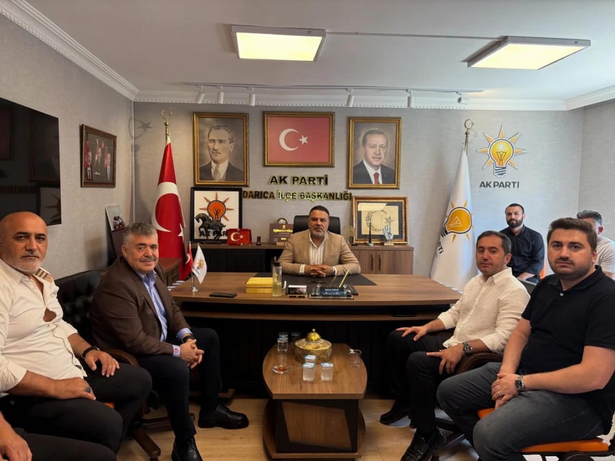 Milletvekili Veysel Tipioğlu&rsquo;ndan AK Parti Darıca İl&ccedil;e Teşkilatı&rsquo;na Ziyaret