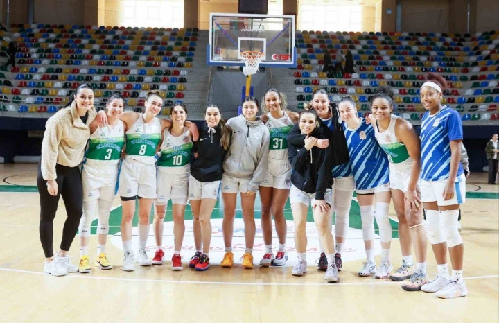 MKY İzmit Belediyespor, Bursa Uludağ Basketbol'u mağlup etti
