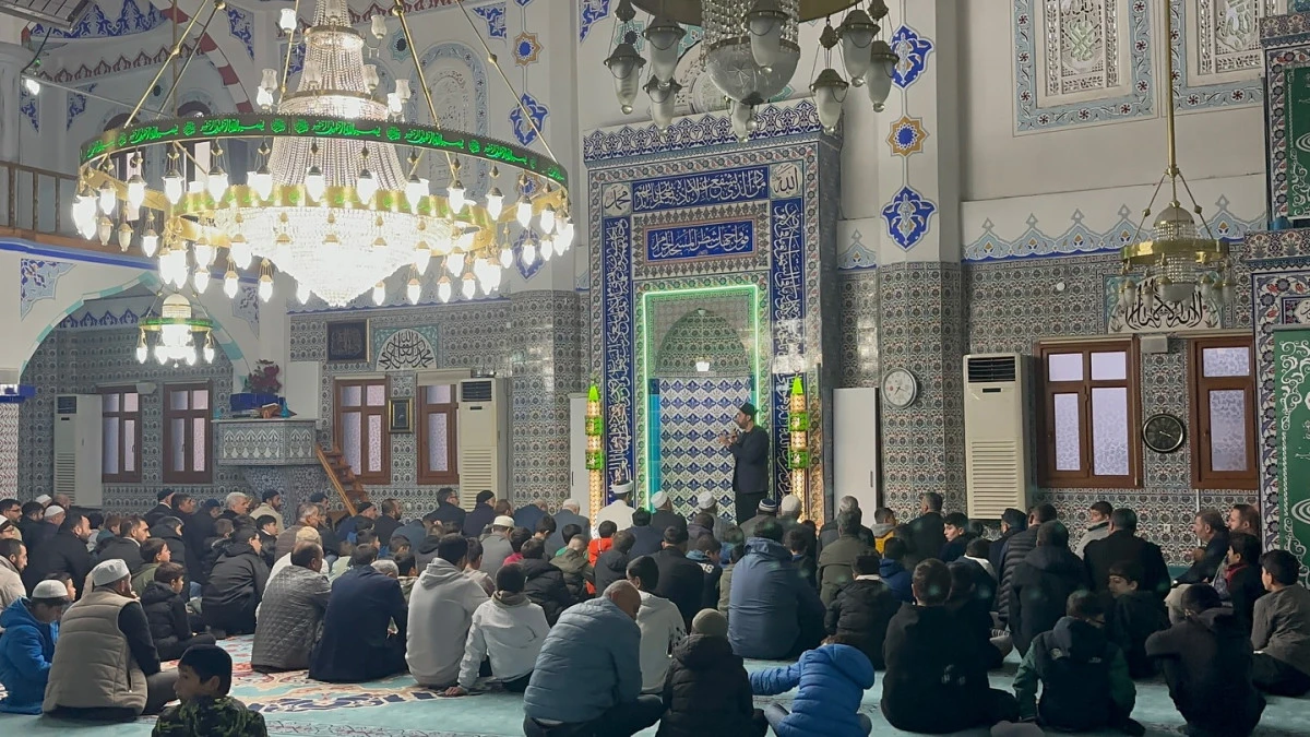 Müftü Amca, Çocuklarla Duada Buluştu