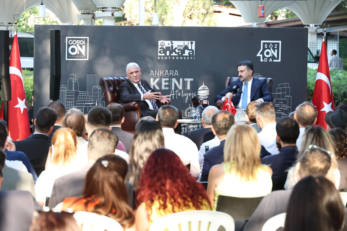 M&uuml;savat Dervişoğlu, Ankara Kent Konseyi&rsquo;nde Soruları Yanıtladı