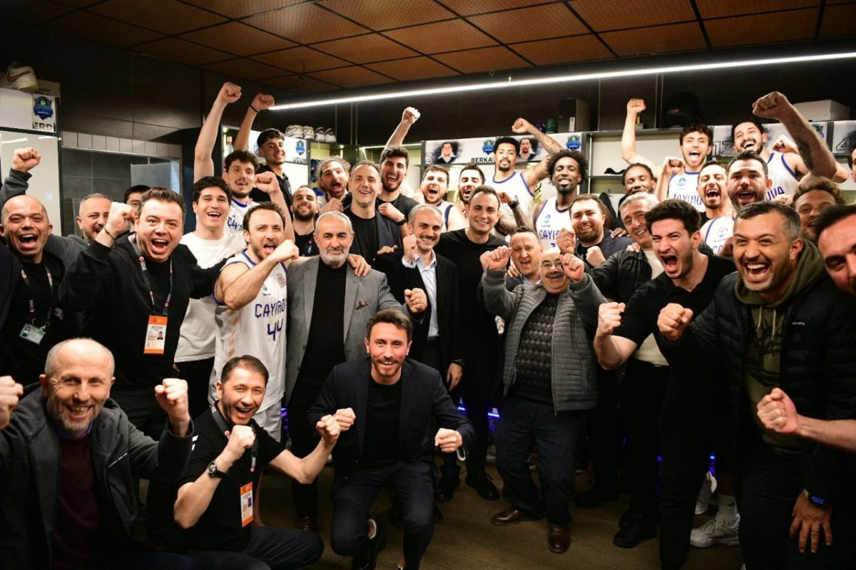 Nefes kesen ma&ccedil;ta kazanan &Ccedil;ayırova Belediyesi