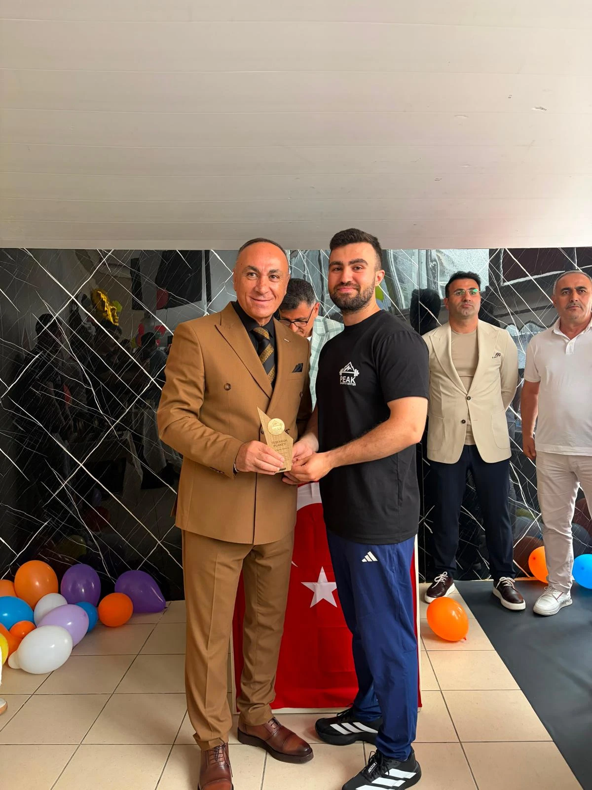 Peak Sports Center&rsquo;dan Gen&ccedil;lere Anlamlı Festival