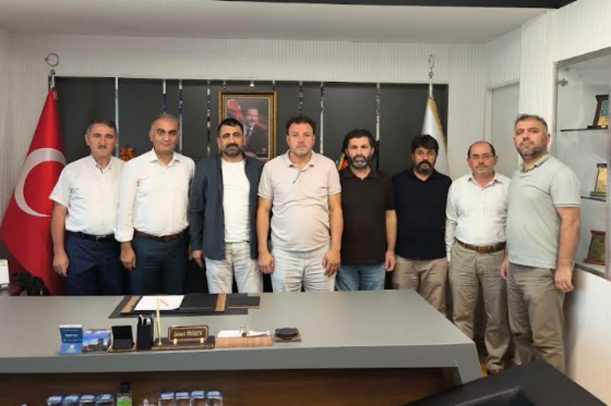 Saadet Partisi Gebze'den Servis Esnafına Destek Ziyareti: "Sekt&ouml;rde Adalet Sağlanmalı"