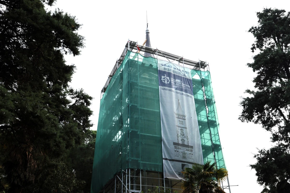 Saat Kulesi’nde dur durak yok