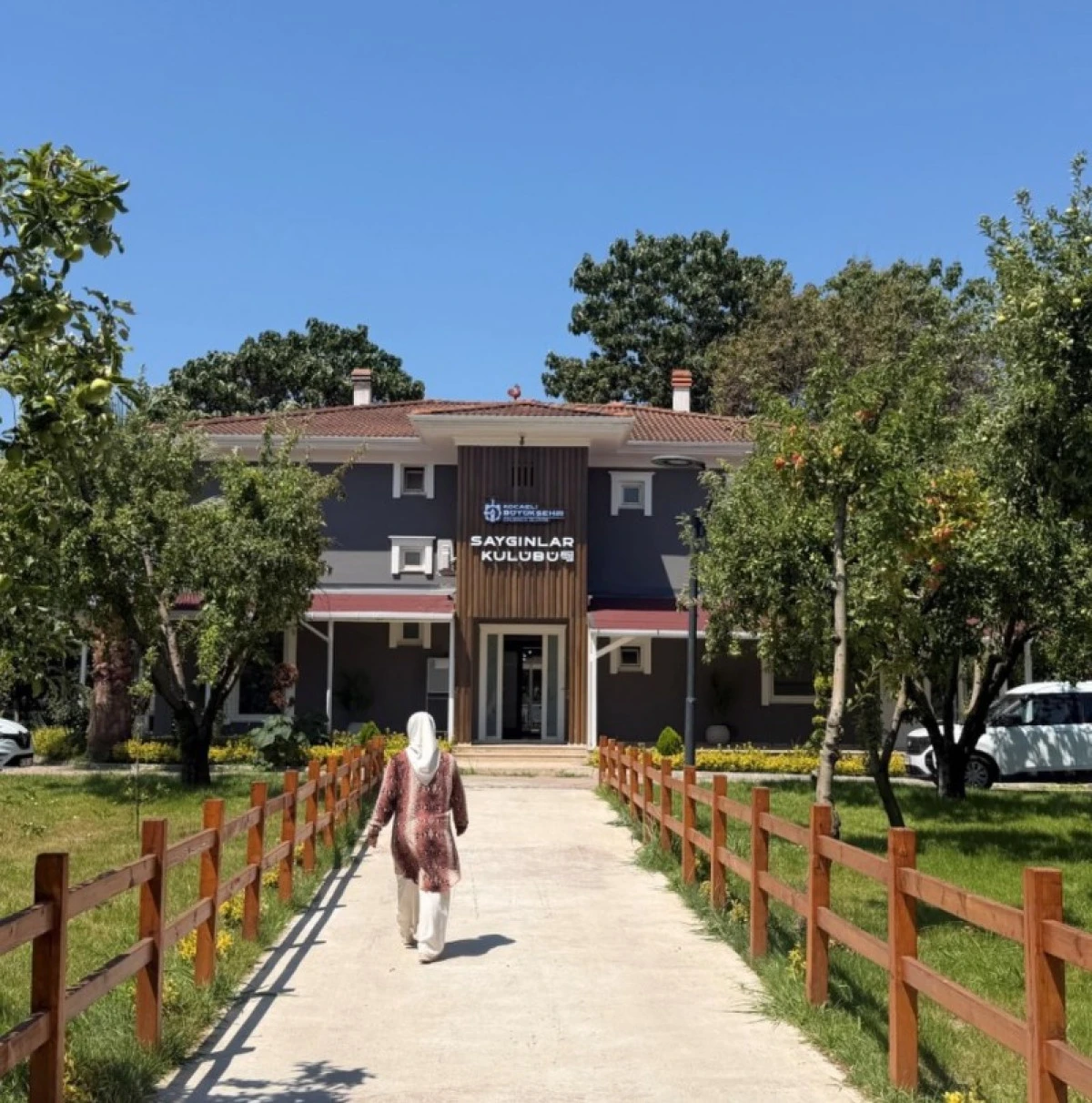 Saygınlar Kul&uuml;b&uuml;&rsquo;nde Eski Dostluklar, Yeni Hatıralar