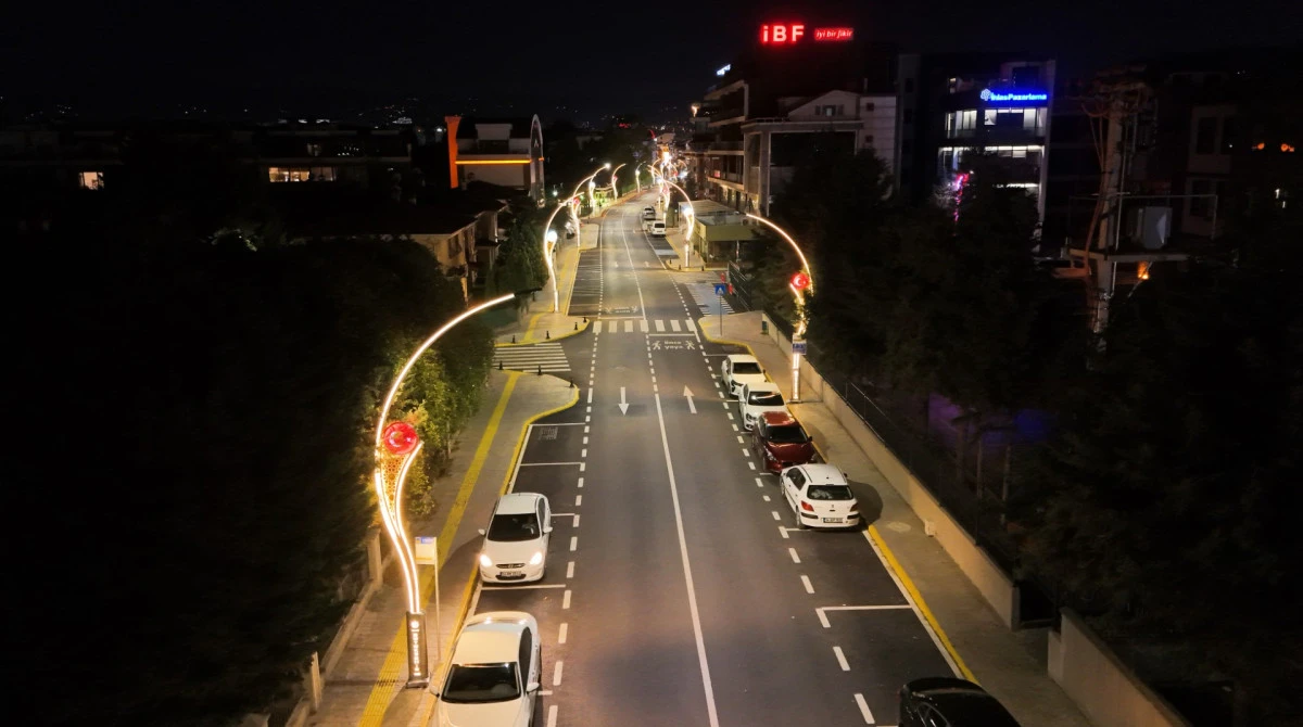 Şehit Erg&uuml;n K&ouml;nc&uuml; Caddesi, İzmit&rsquo;e prestij kattı