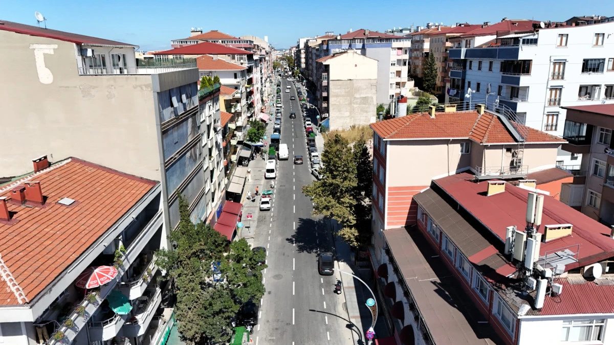 Şehit Numan Dede Caddesi yeni y&uuml;z&uuml;yle hizmette