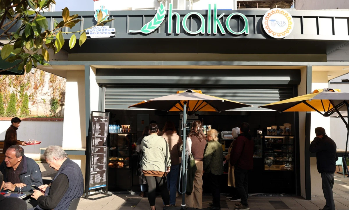 Şehrin kalbinde tatlı bir &ldquo;Mola&rdquo; noktası