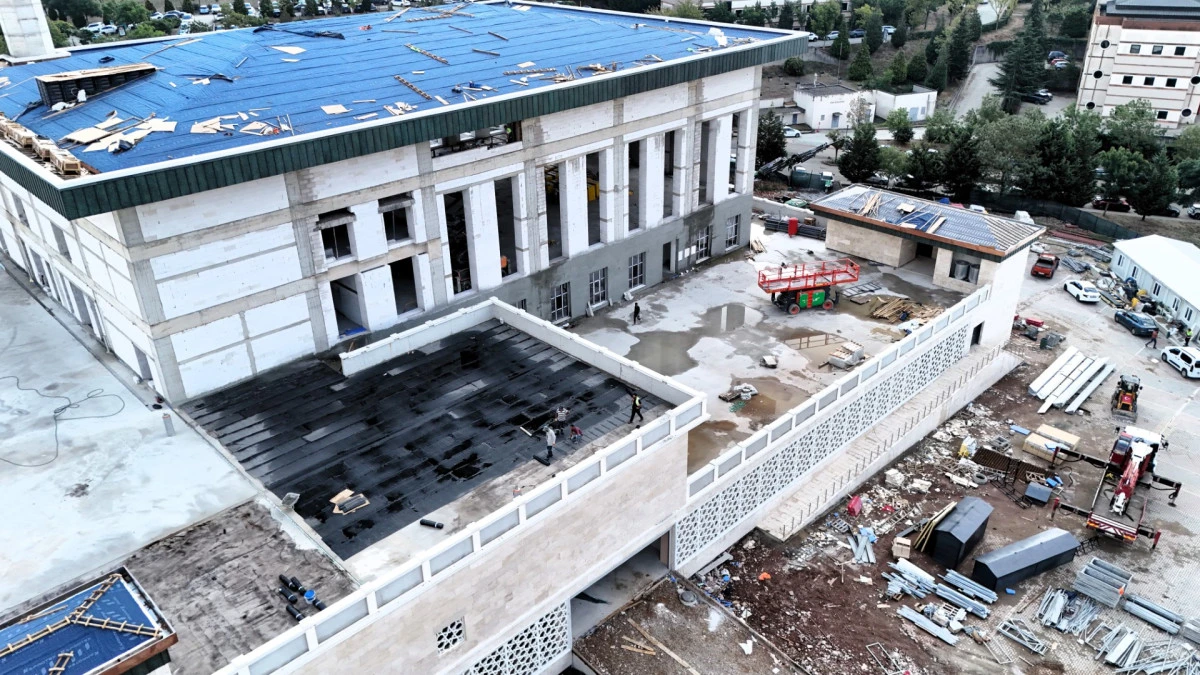 Umuttepe Camii ve Otopark projesi g&uuml;n sayıyor