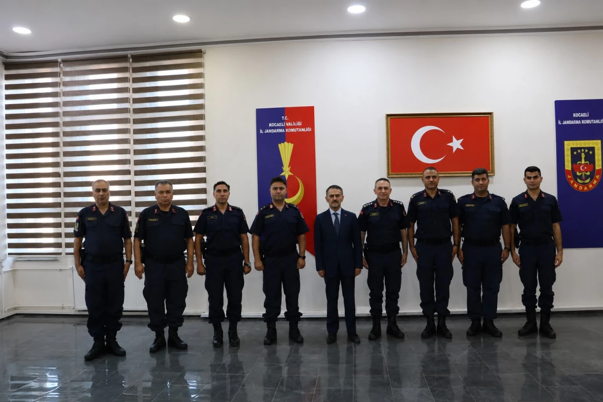 Vali Aktaş, İl Jandarma Komutanlığında Tayin Olan Personeller İ&ccedil;in D&uuml;zenlenen Veda  Yemeğine Katıldı