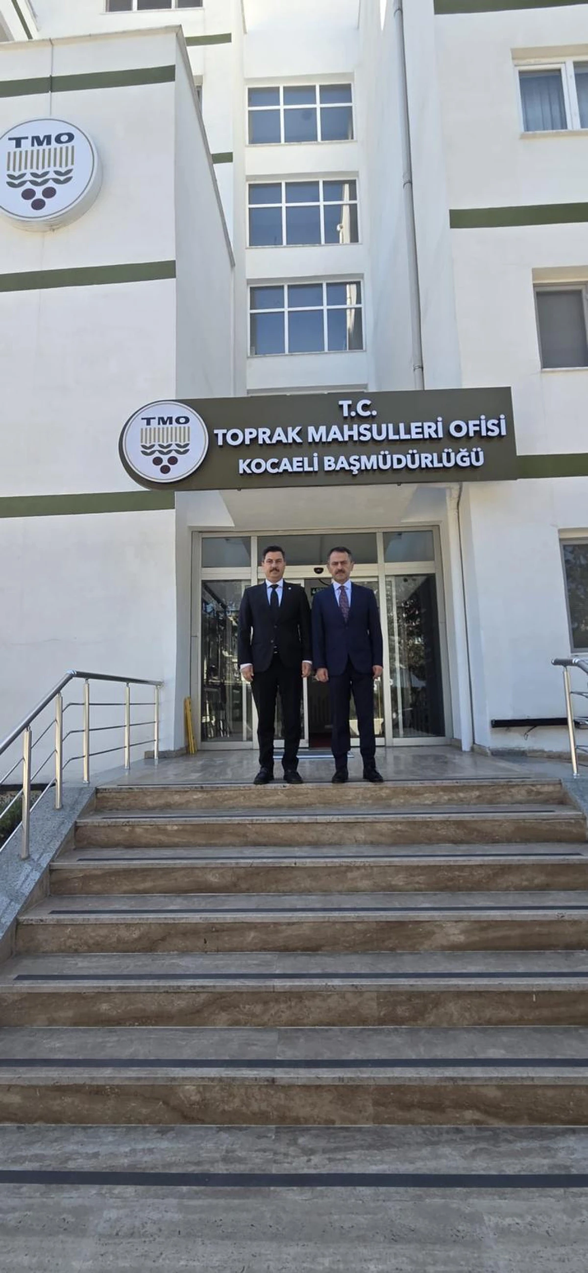 Vali Aktaş, Toprak Mahsulleri Ofisi Kocaeli Başm&uuml;d&uuml;rl&uuml;ğ&uuml;n&uuml; Ziyaret Ederek İncelemelerde Bulundu