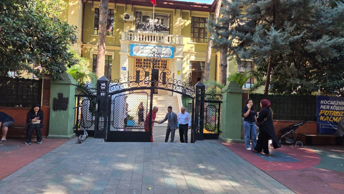 Vali Aktaştan 2026 -2027 Eğitim- &Ouml;ğretim Yılı &Ouml;ncesi Okul Ziyareti