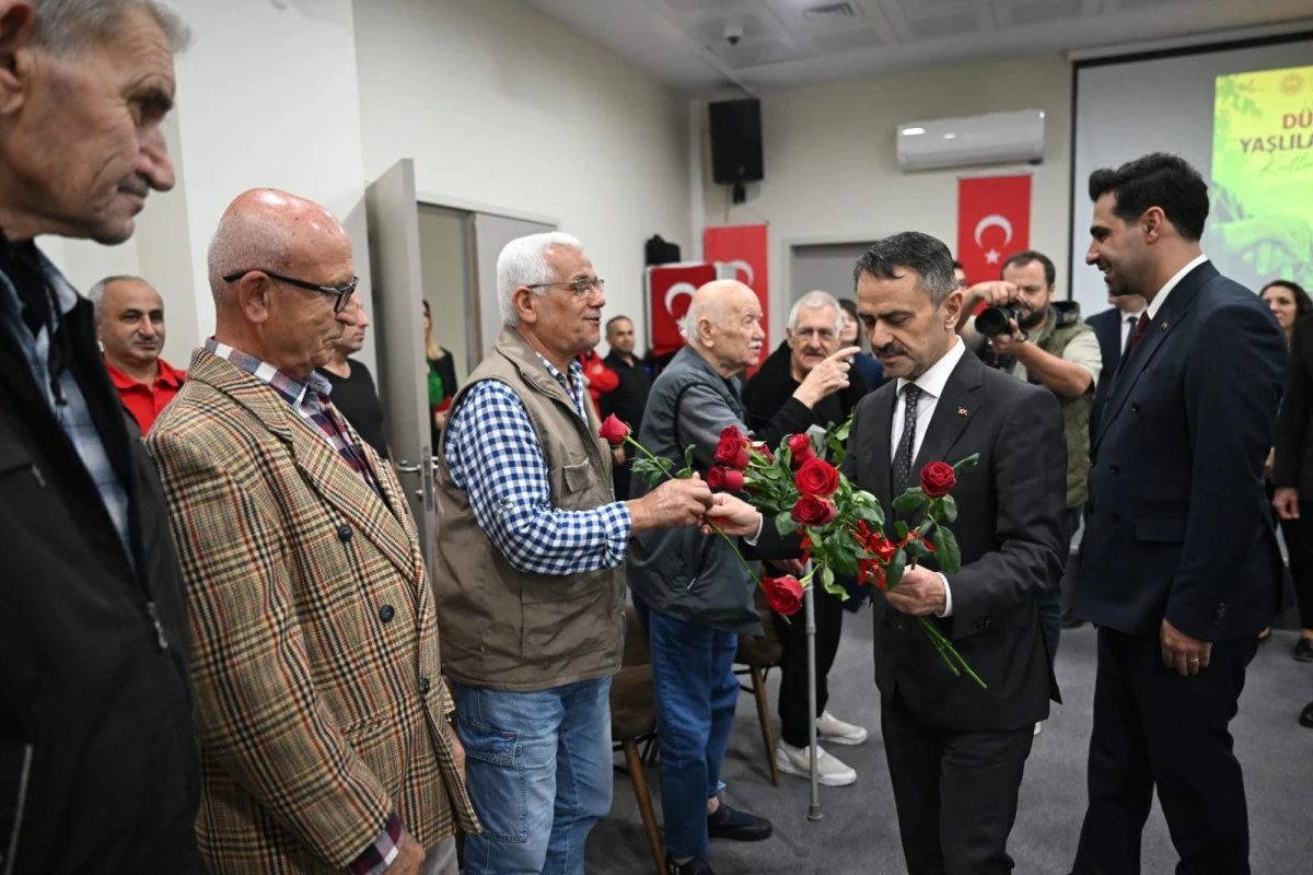 Vali İlhami Aktaş, 1 Ekim D&uuml;nya Yaşlılar G&uuml;n&uuml; M&uuml;nasebetiyle Kocaeli Huzurevi&rsquo;ni Ziyaret  Etti