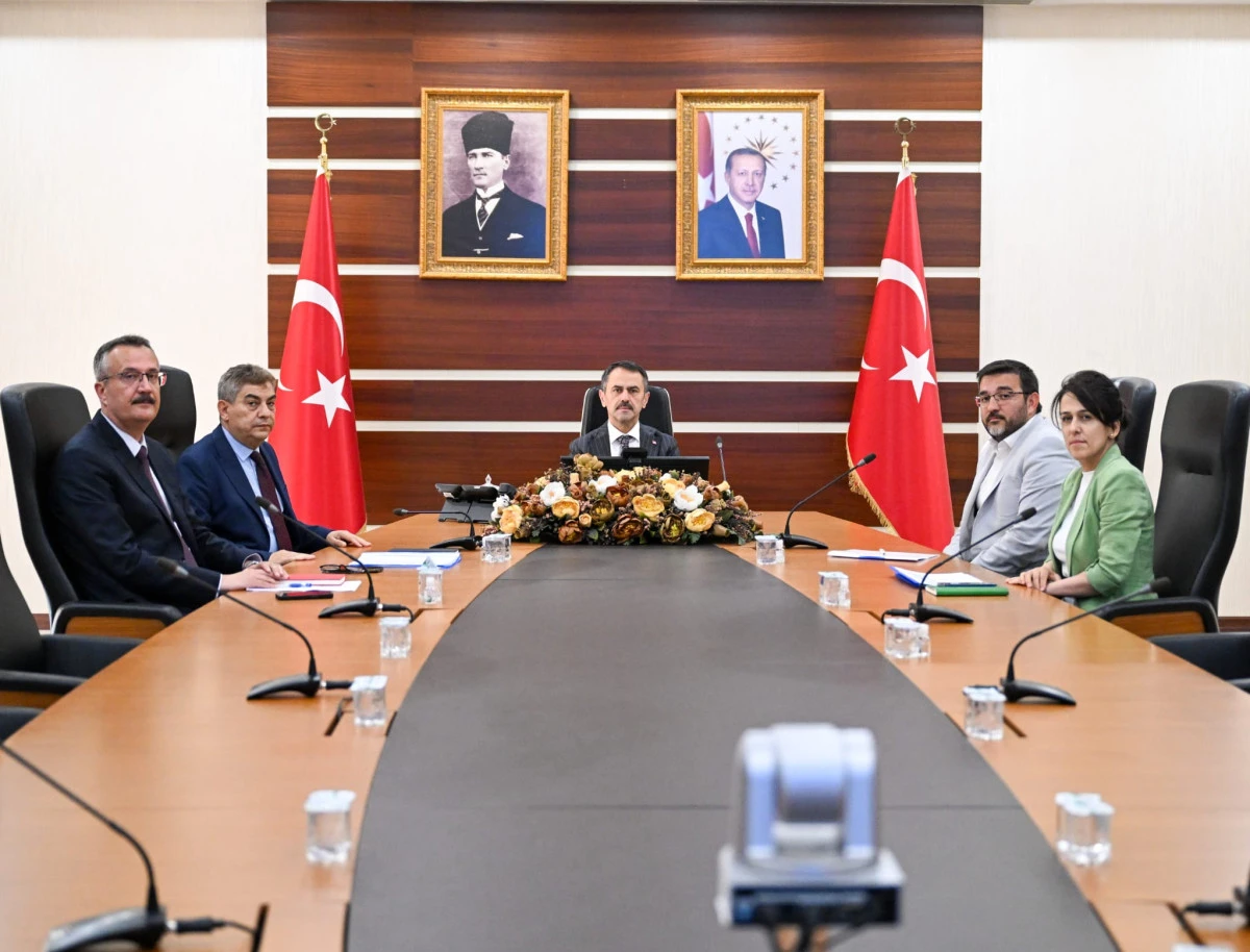 Vali İlhami Aktaş, İ&ccedil;işleri Bakanımız Sayın Mustafa &Ccedil;ift&ccedil;i Başkanlığında VKS &Uuml;zerinden Ger&ccedil;ekleştirilen Toplantıya Katıldı