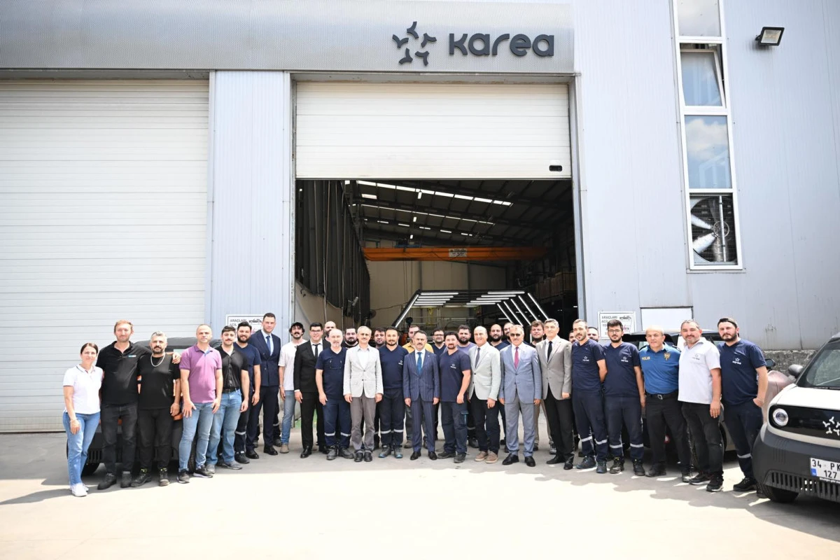 Vali İlhami Aktaş, KAREA &Uuml;retim Tesisini Ziyaret Etti