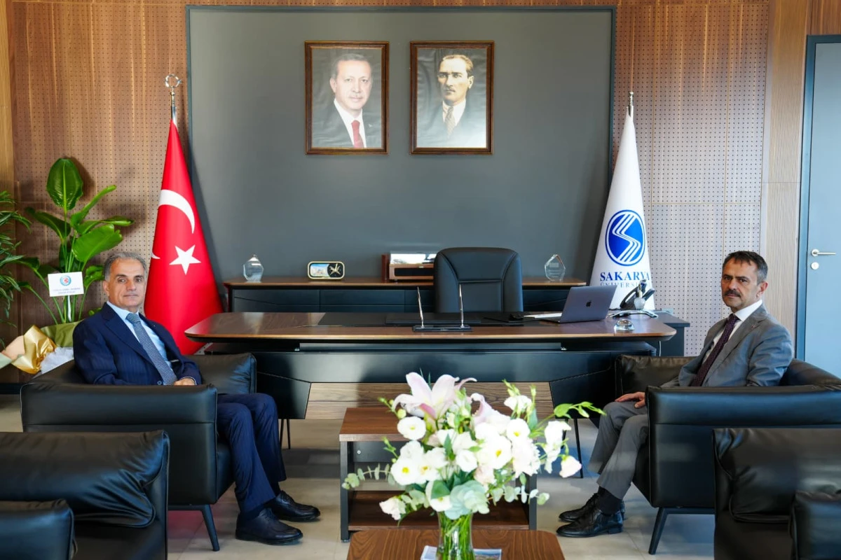 Vali İlhami Aktaş&rsquo;tan Sakarya &Uuml;niversitesi Rekt&ouml;r&uuml; Prof. Dr. Hamza Al&rsquo;a Hayırlı Olsun  Ziyareti