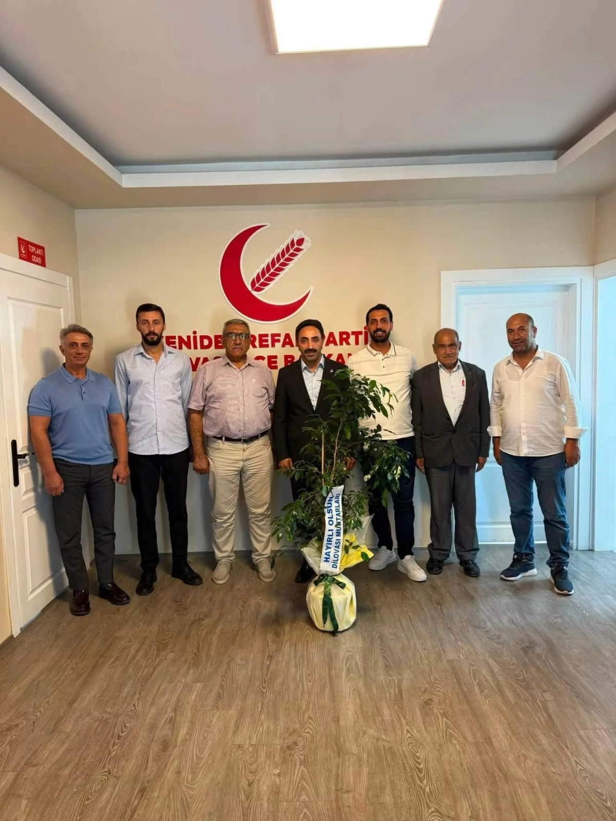 Yeniden Refah Partisi Dilovası İl&ccedil;e Başkanlığı'na Muhtarlardan Ziyaret