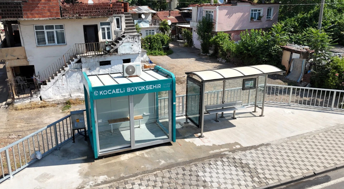 Yolcu duraklarında hijyen B&uuml;y&uuml;kşehir&rsquo;e emanet;  Temiz duraklar, konforlu yolculuklar