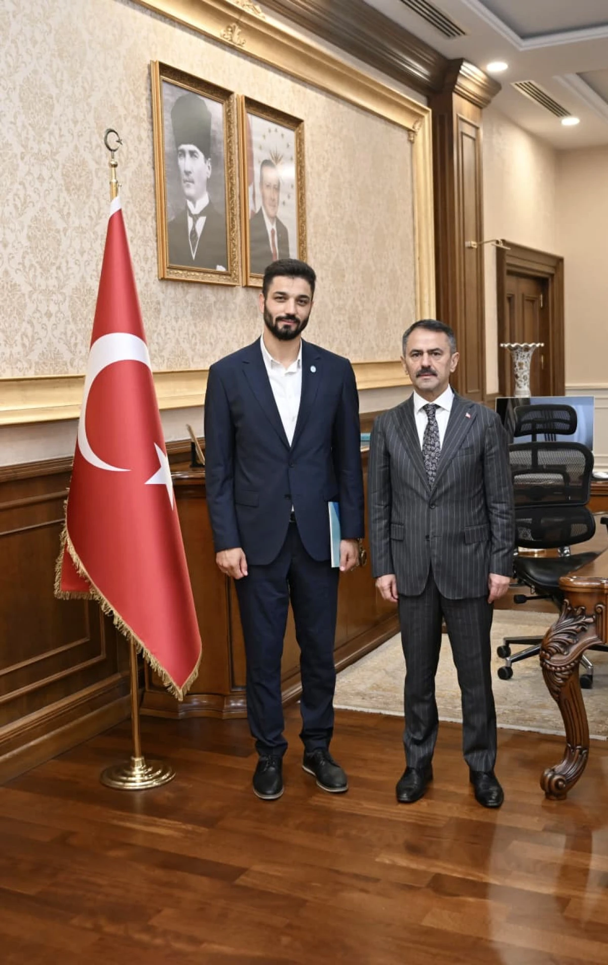 Yuvacık Mahmut Paşa Cami M&uuml;ezzini &Ccedil;elik&rsquo;ten, Vali Aktaş&rsquo;a Ziyaret