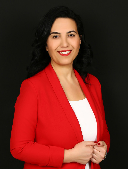 Öznur Tetikoğulları